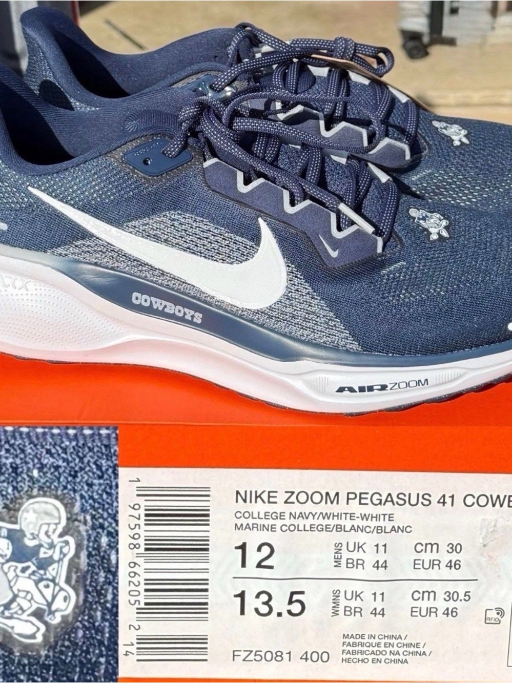 Nike Navy and White Zoom Pegasus 41 Cowboys Running Shoes new in original box